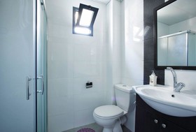 Loui Hotel