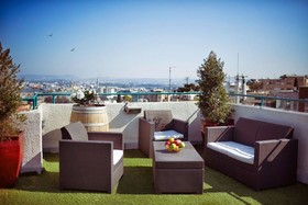 Loui Hotel