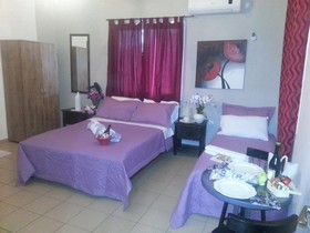 Loui Hotel Gardens