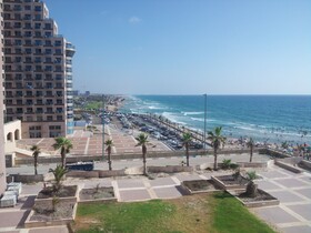 Pnina Tower