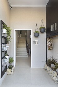 Urbanica Carmel