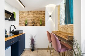 Helios Boutique Suites by La Finca Hotel