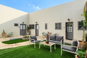 Helios Boutique Suites by La Finca Hotel