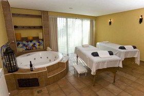 C Hotel The Hacienda Forestview