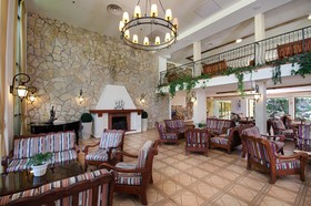 C Hotel The Hacienda Forestview