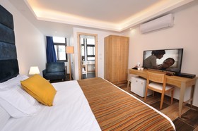 Boutique Hotel By Tzukim