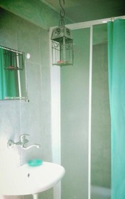 Silent Arrow Desert Lodge - Caravan Park