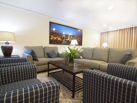 New Capitol Hotel