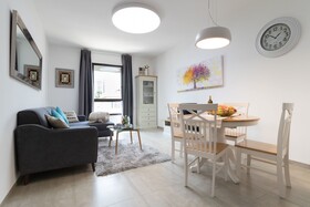 King David Court