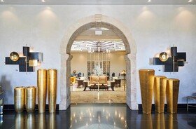 Lady Stern Hotel