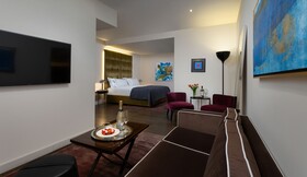 Lady Stern Hotel