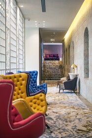Lady Stern Hotel