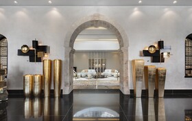 Lady Stern Hotel