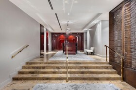 Lady Stern Hotel