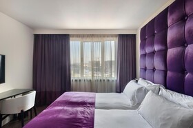 Lady Stern Hotel