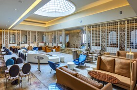Lady Stern Hotel