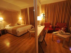 Legacy Hotel