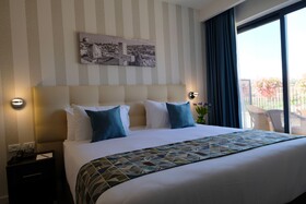 Tantur Hills Hotel