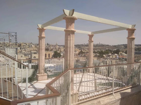 Western Wall Luxury House