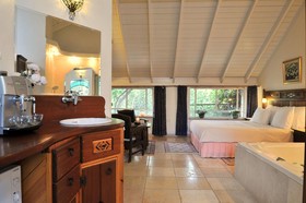 Pina Balev Inn