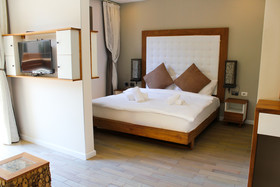 Boutique Hotel Yarden Estate