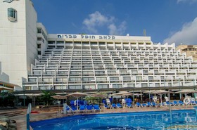 Club Tiberias
