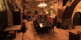 Dona Castle