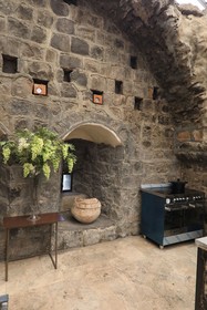 Dona Castle