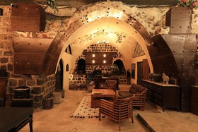 Dona Castle
