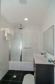 G Hotel Tiberias