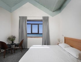 180 Boutique Hostel