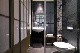 Alma Hotel and Lounge