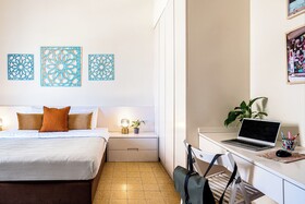 Blondie Jaffa Aparthotel