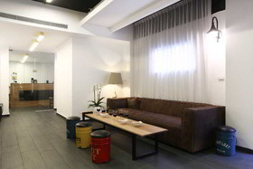 Dizengoff Avenue Hotel