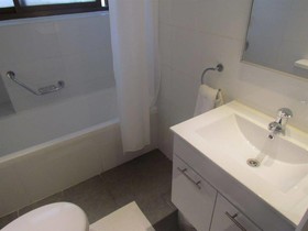 Dizengoff Garden Hotel
