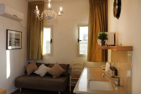 Dizengoff Suites