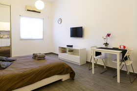 Frishman Apartments