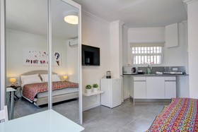 Geula Beach Boutique Apartments