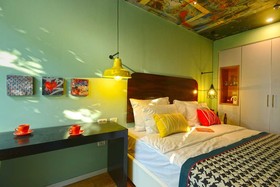 Hotel 75