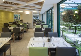 Hotel Metropolitan & Metropolitan Suites