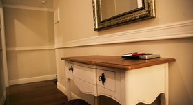 Lenis Hotel