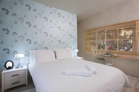 Levy Hotel