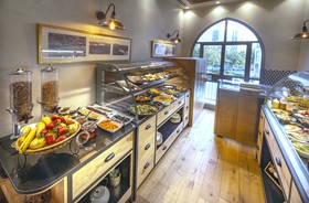 Margosa Hotel