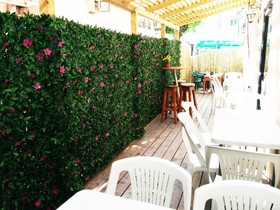 Momo's Hostel