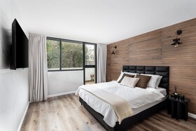 Mulan Tlv Hotel