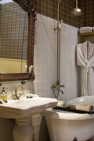The Elliot Boutique Hotel