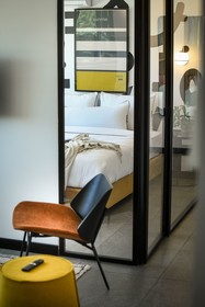 Pixel – An Autonomous Hotel by Loginn