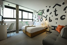 Pixel – An Autonomous Hotel by Loginn
