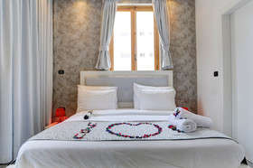 Residence Suites
