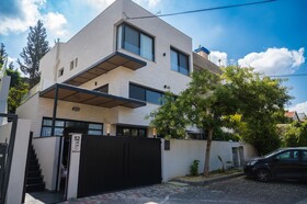 Rokah Luxury Villa